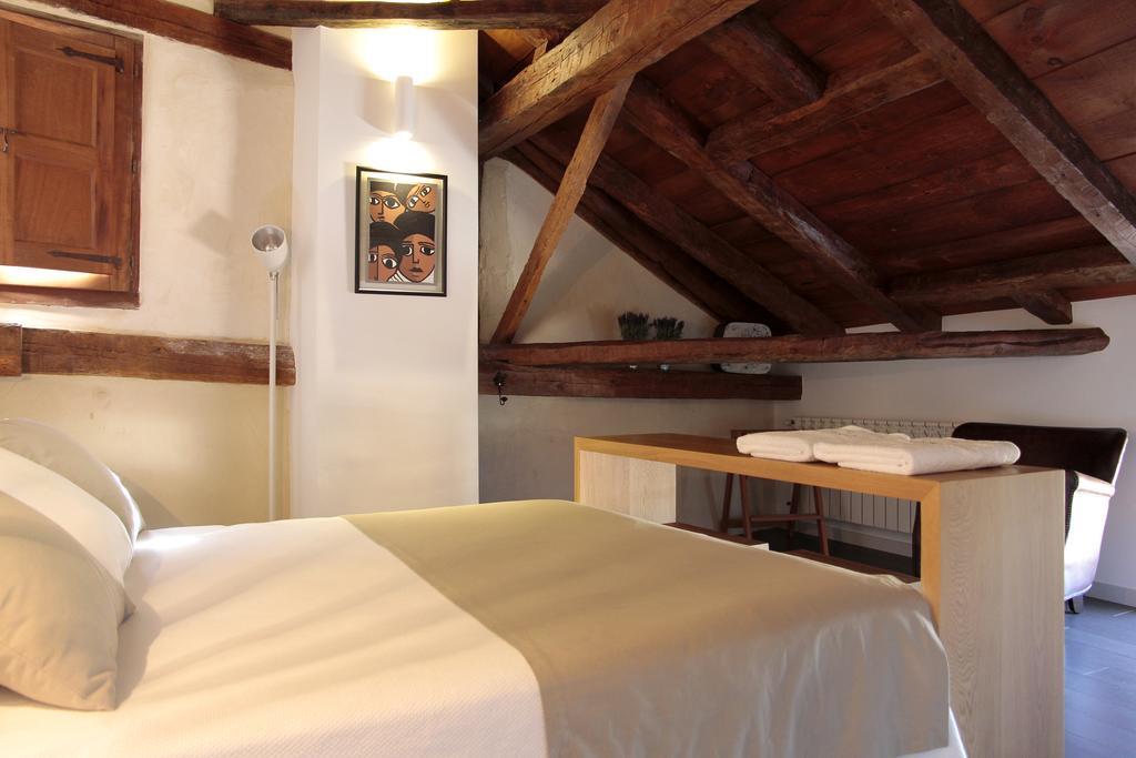 Emebed Posada Castrojeriz Pokoj fotografie